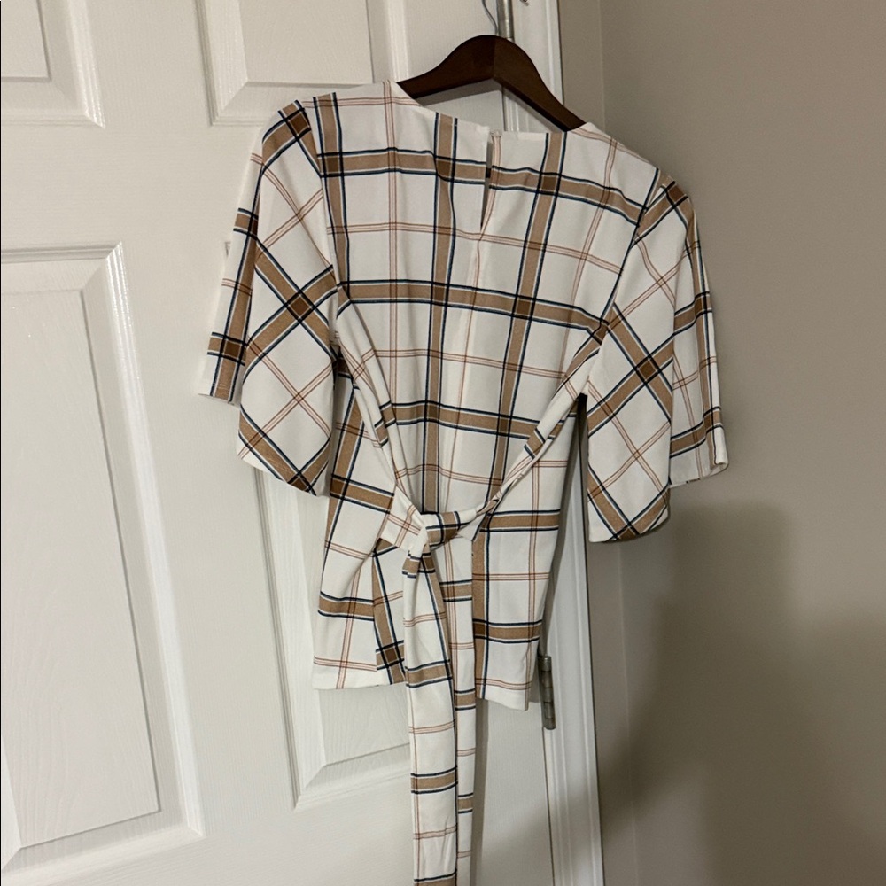 Ann Taylor Checkered Blouse in Cream and Brown